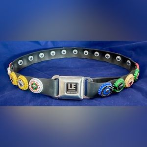 LITTLE EARTH bottle cap belt